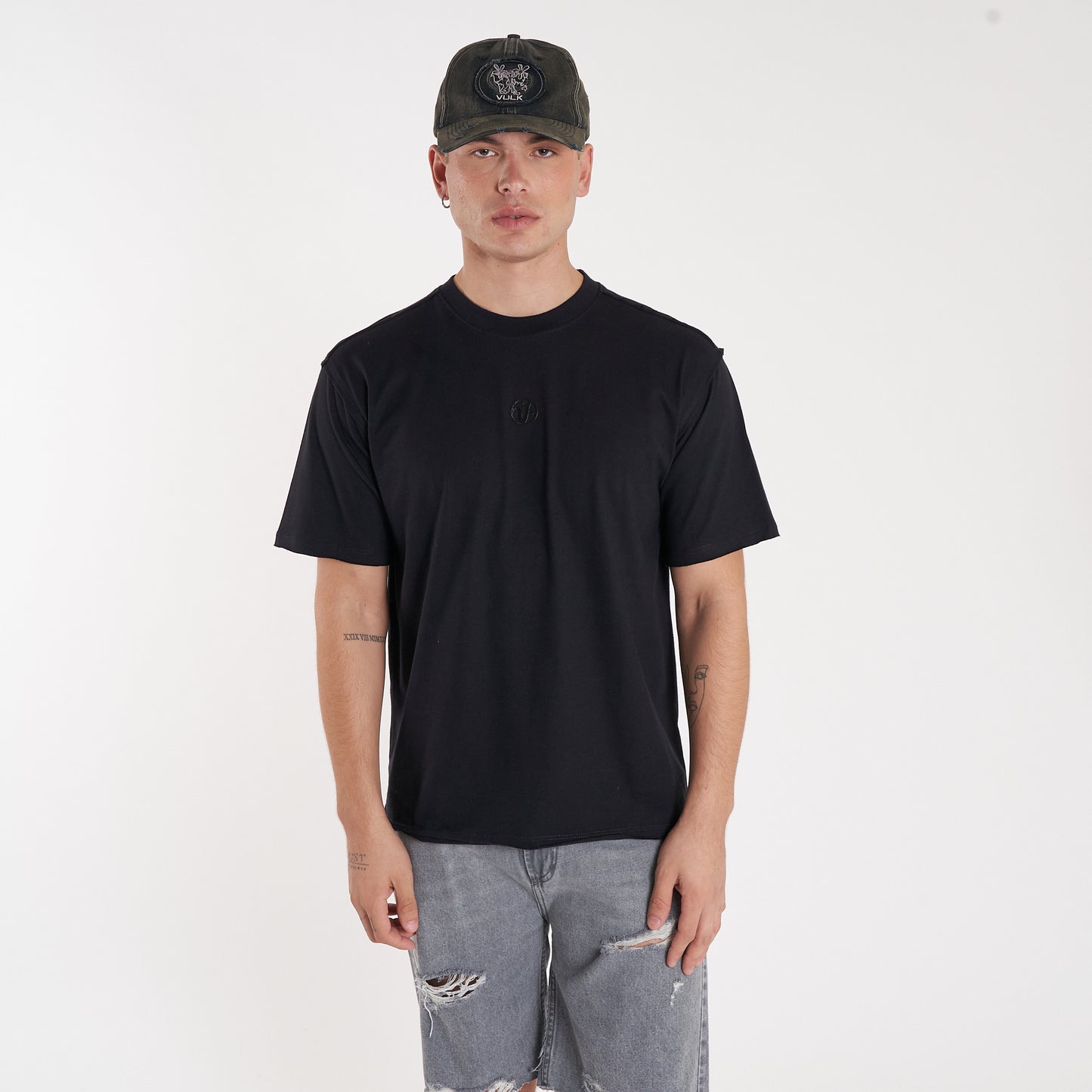 Remera Mc Vulk Hall Tee Black