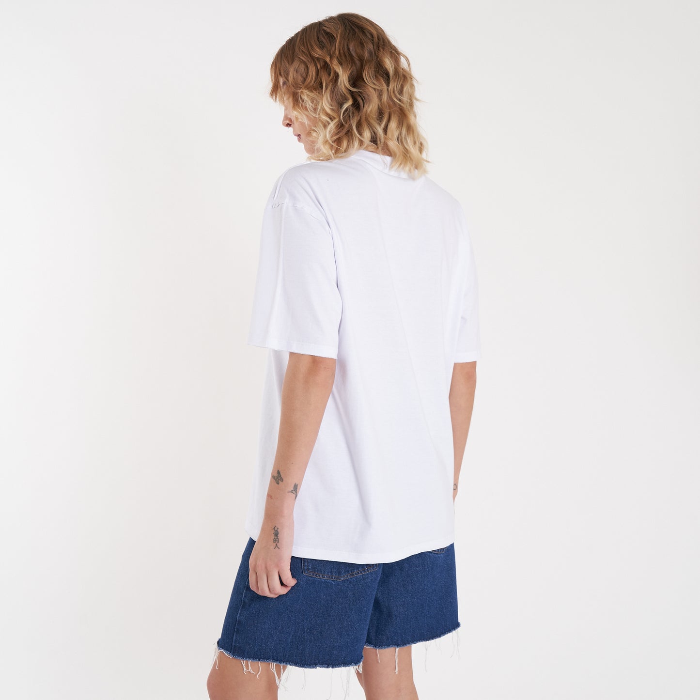 Remera Mc Vulk Hall Tee White