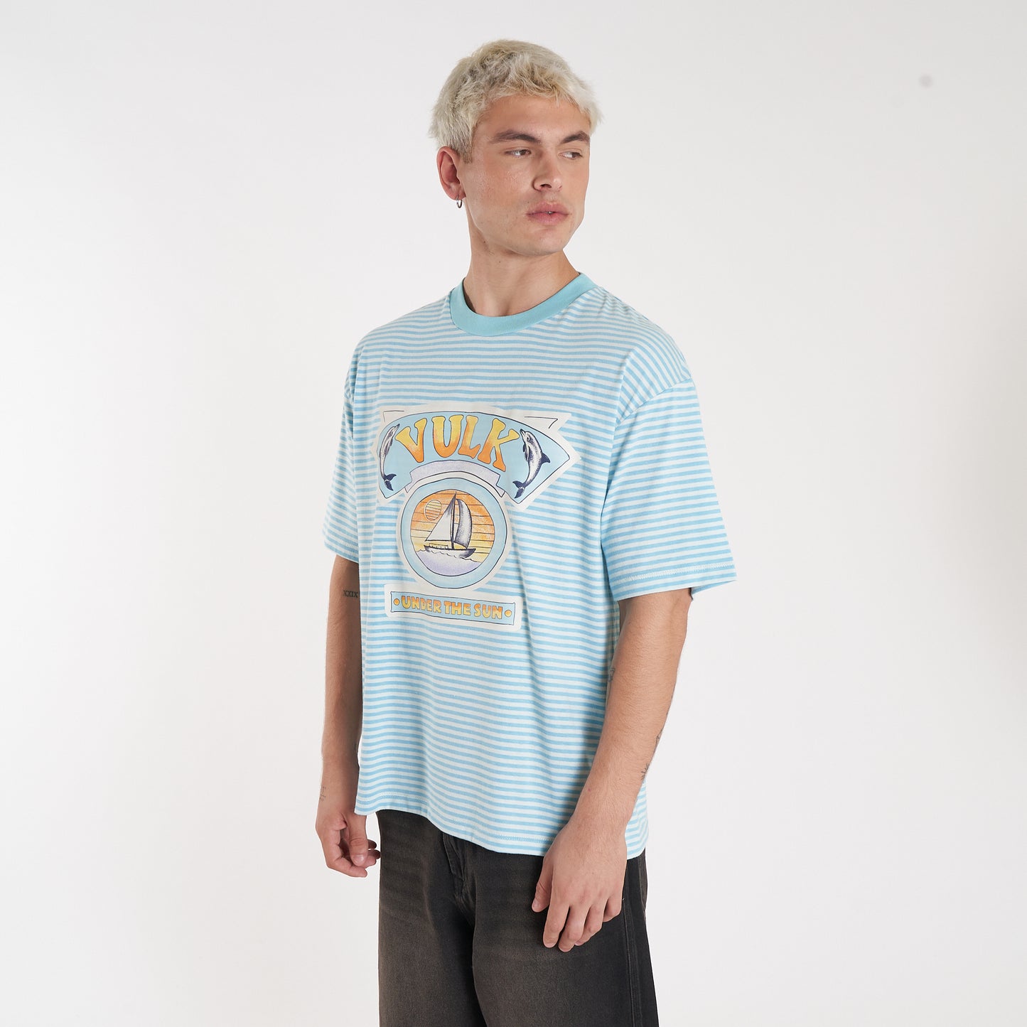 Remera Mc Vulk Dolphin Tee Lined
