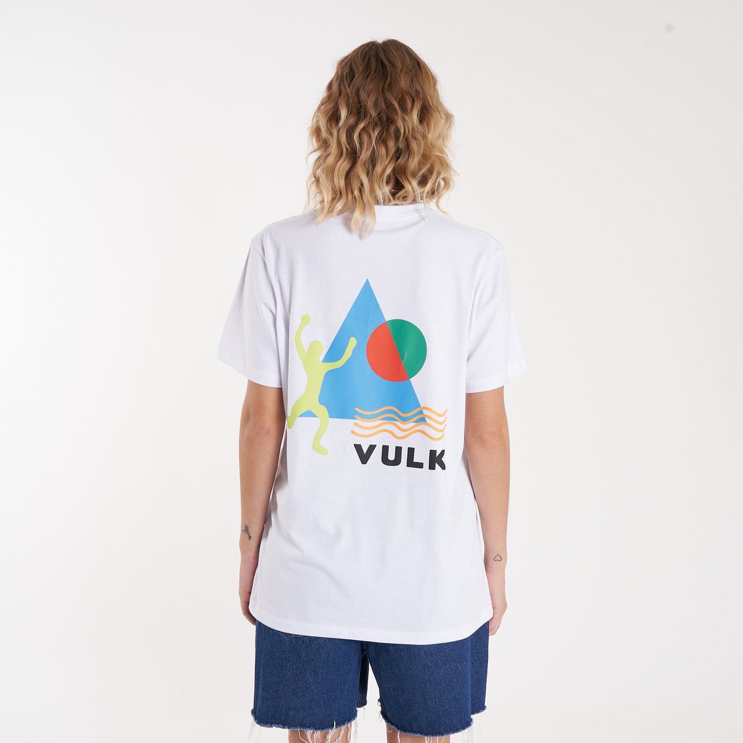 Remera Mc Vulk Traveler Tee White