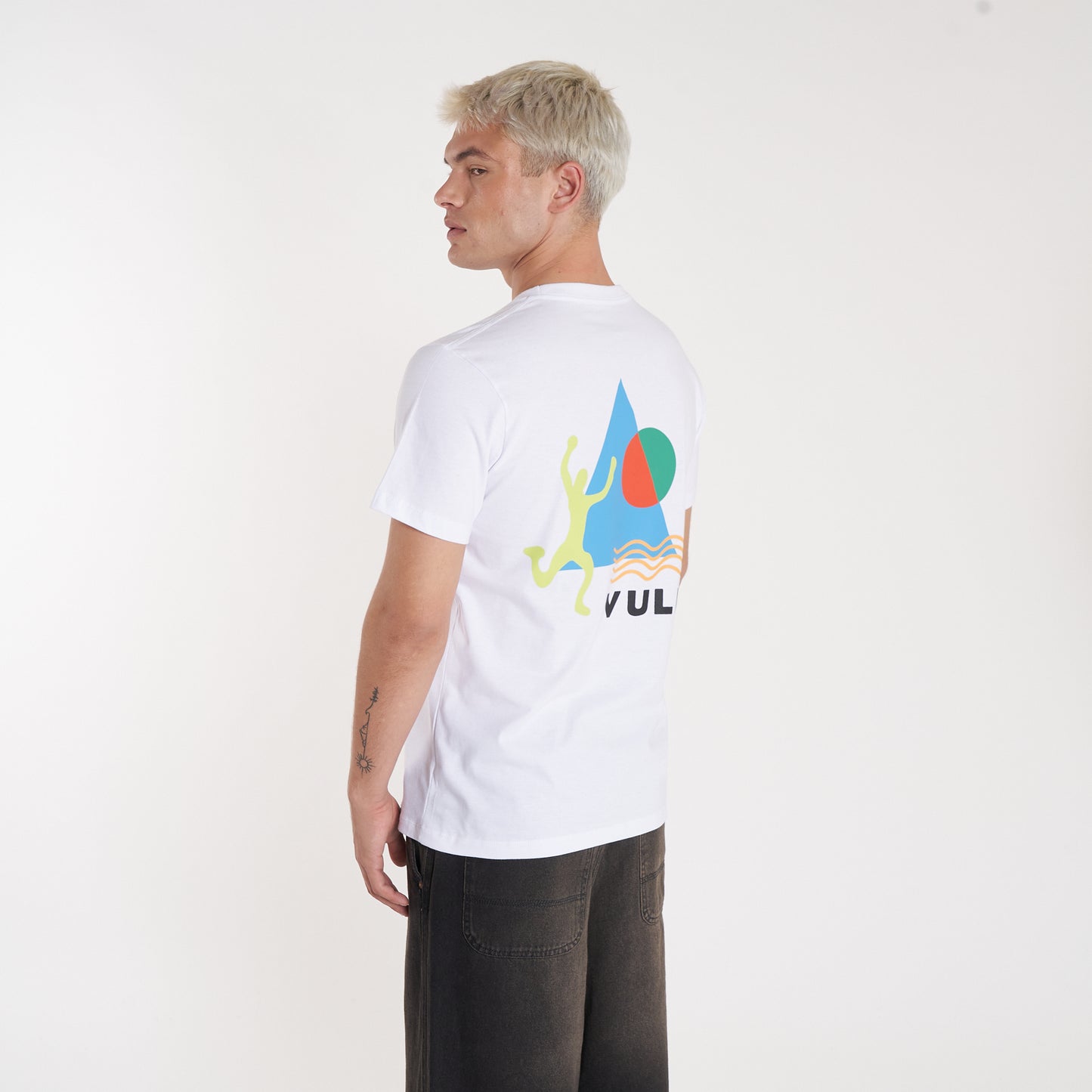 Remera Mc Vulk Traveler Tee White