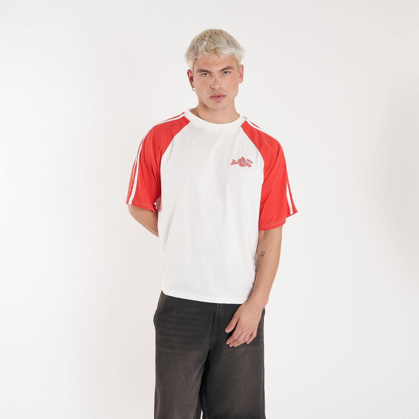 Remera Mc Vulk Waver Tee Cream