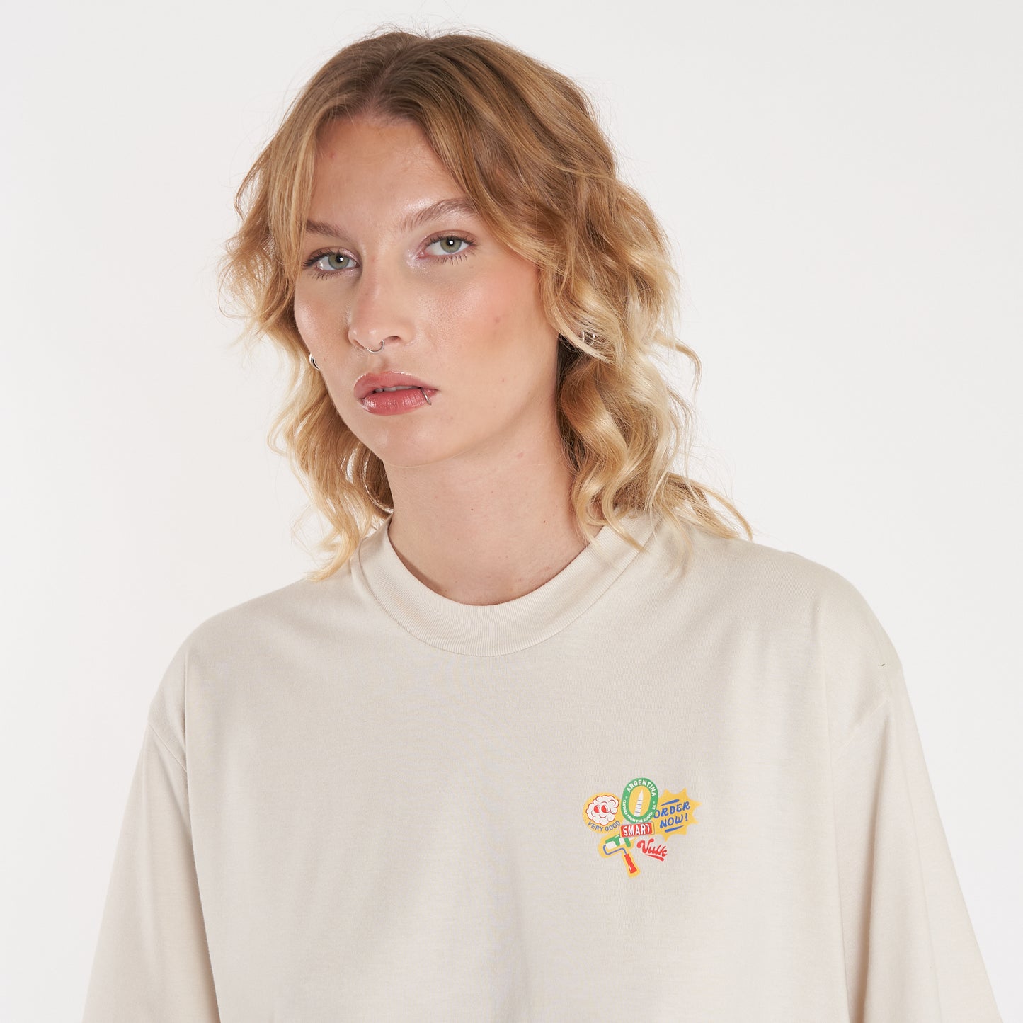 Remera Mc Vulk Support Tee Cream