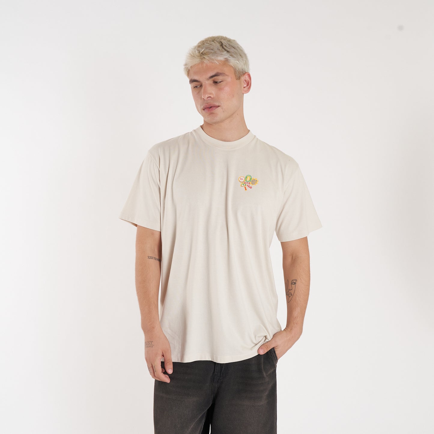 Remera Mc Vulk Support Tee Cream