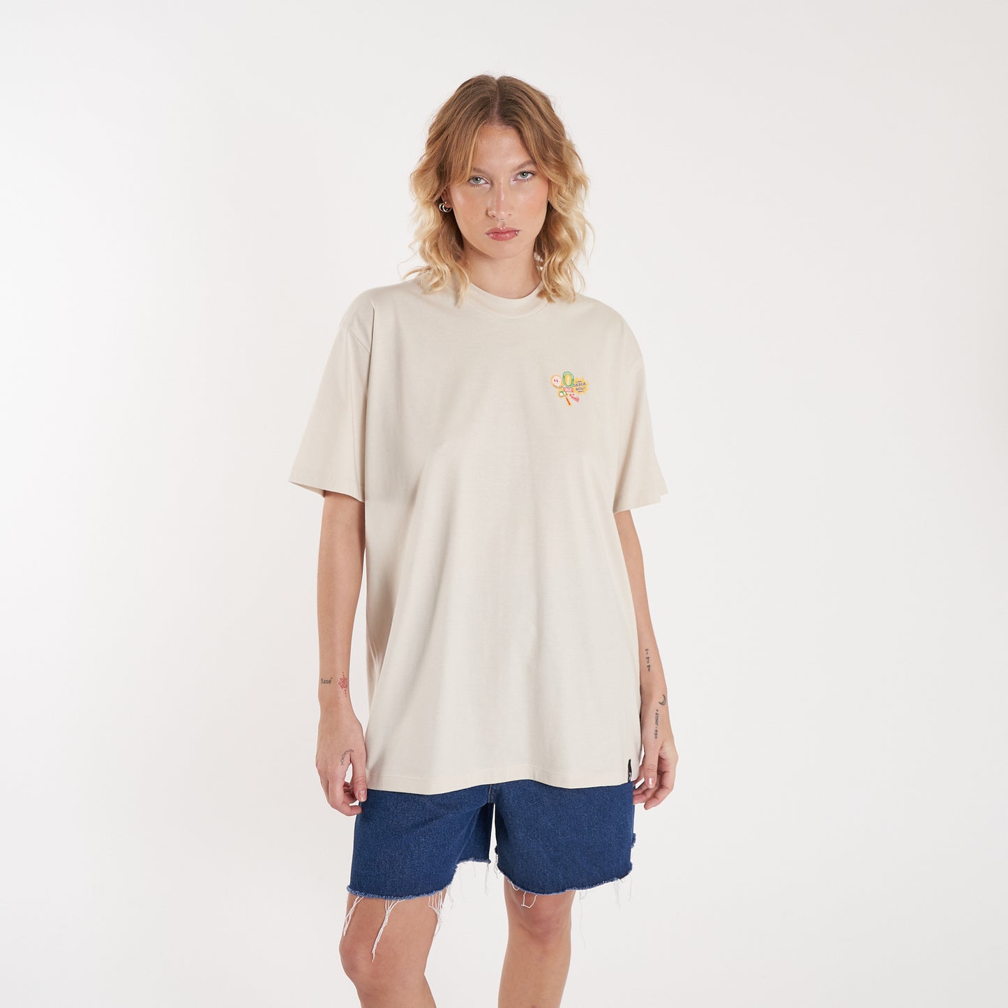 Remera Mc Vulk Support Tee Cream