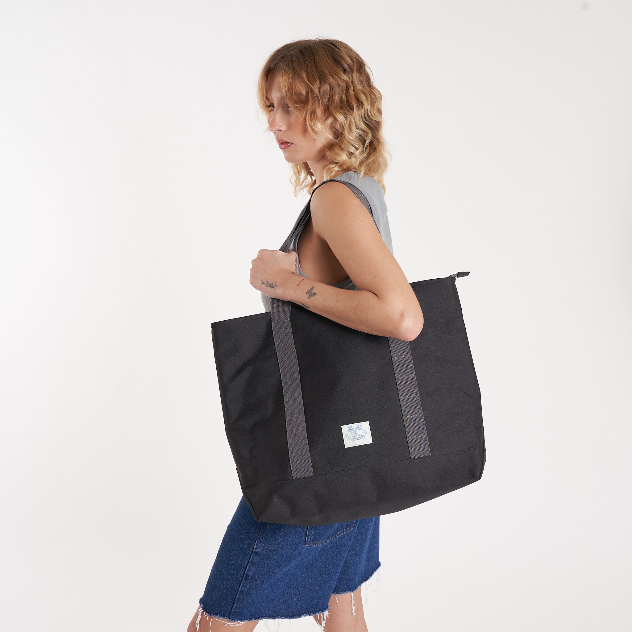 Bolso Vulk Dorian Bag Dark Grey