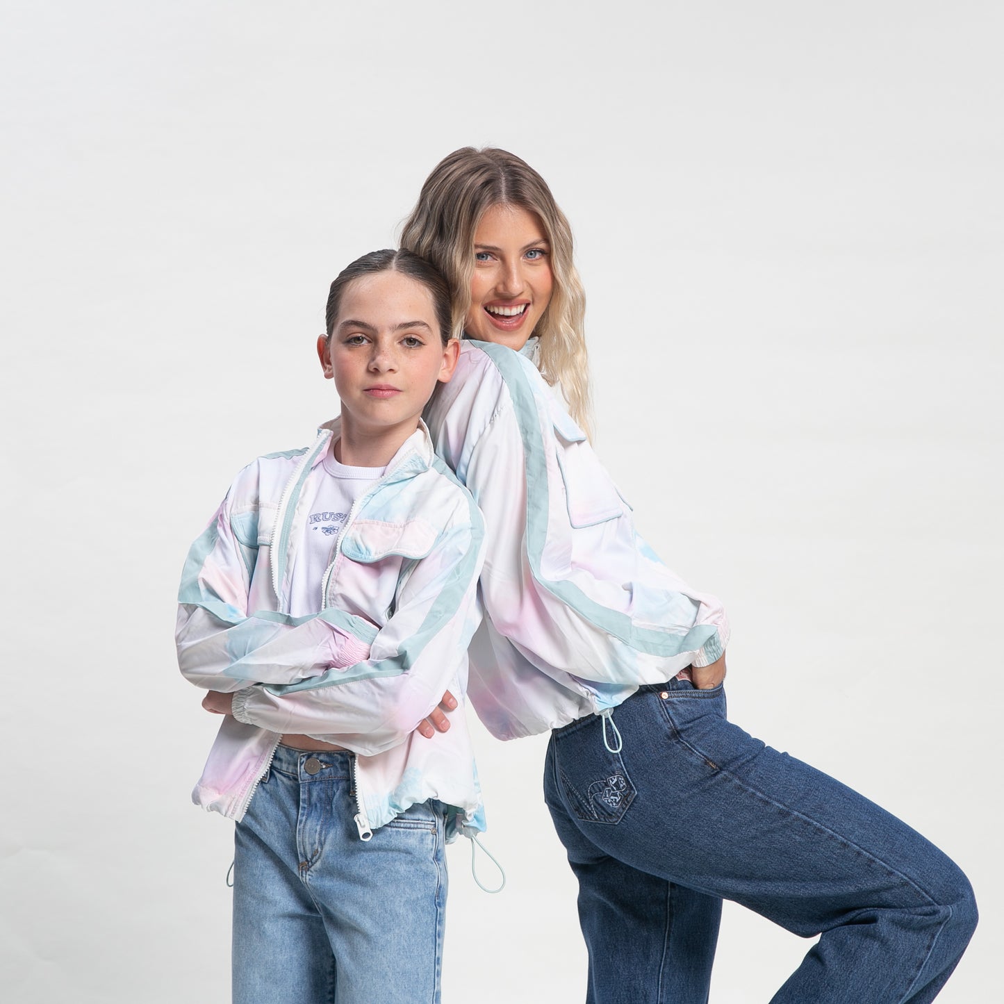 Campera Liviana Rusty Acid Sky Windbreaker