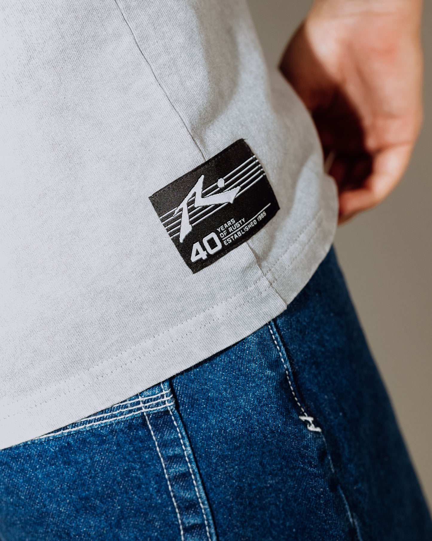 Canguro Rusty Heritage Hood Process Grey