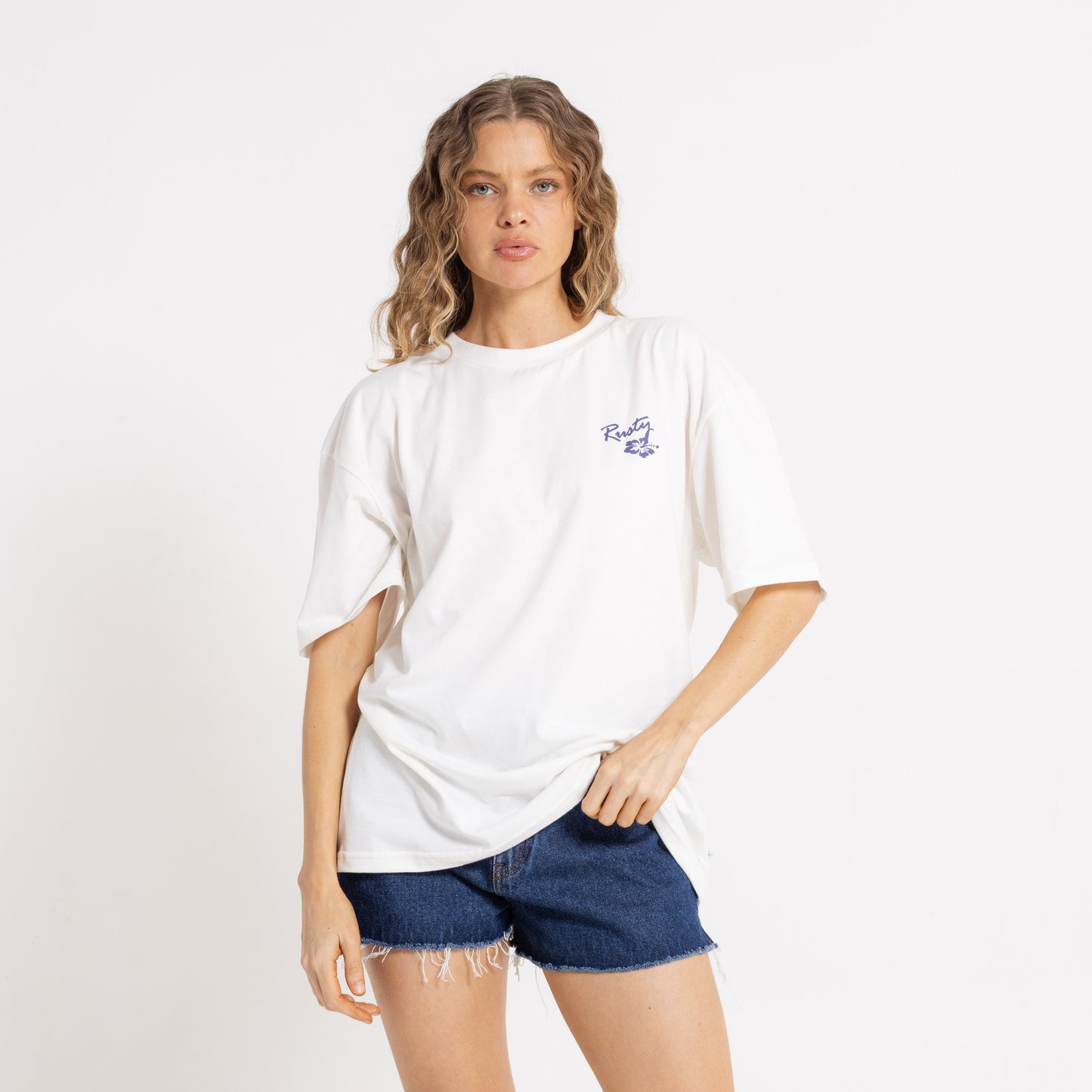 Remera Mc Rusty Jill Standard 2 Dye Relaxed Fit Tee Ld White