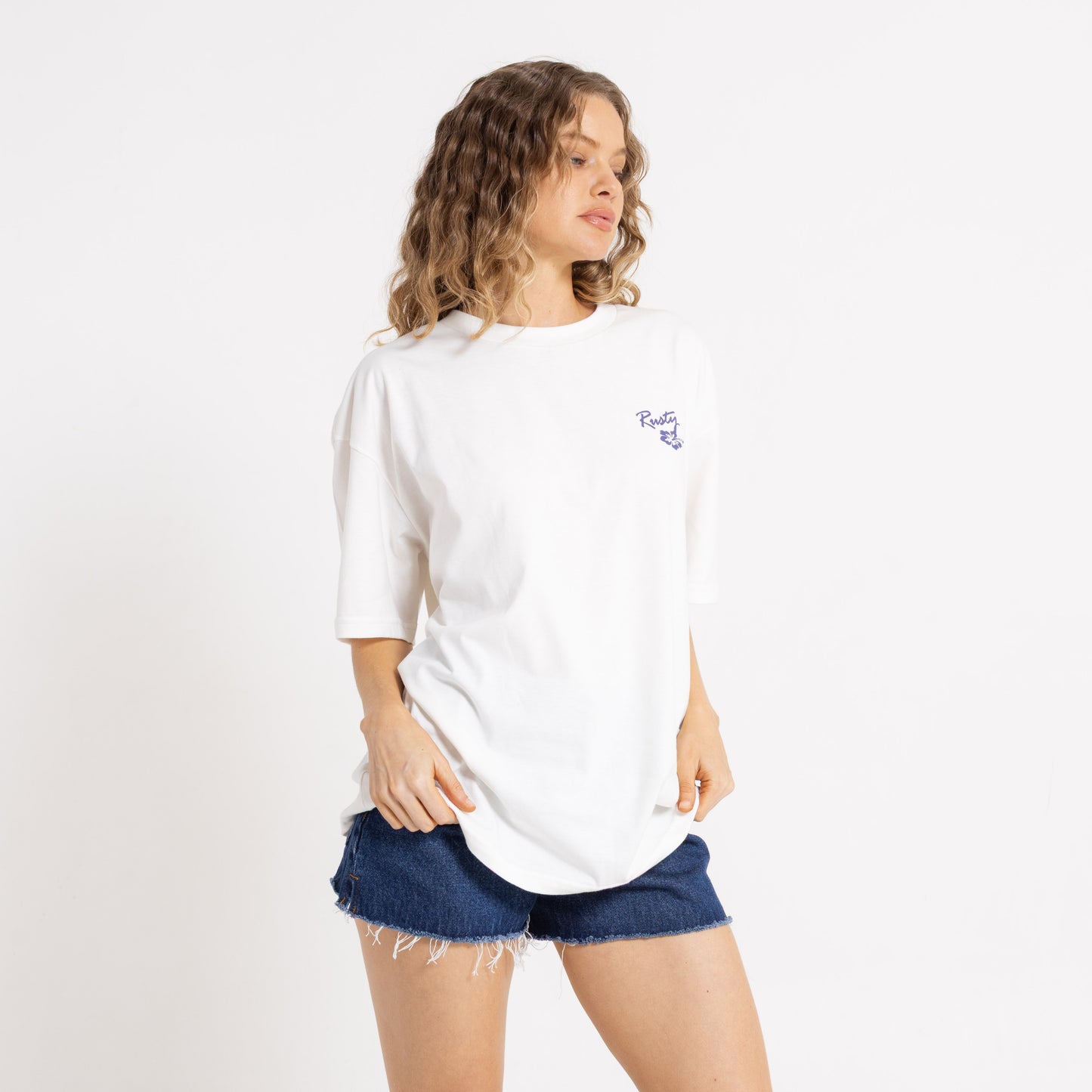 Remera Mc Rusty Jill Standard 2 Dye Relaxed Fit Tee Ld White