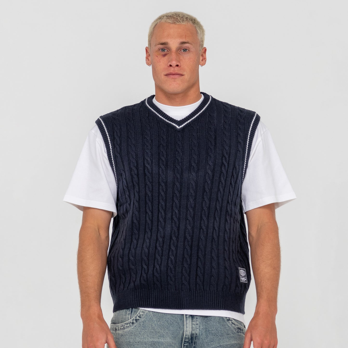Chaleco Rusty Neff-V Ribbed Cable Knit Vest Navy Blue