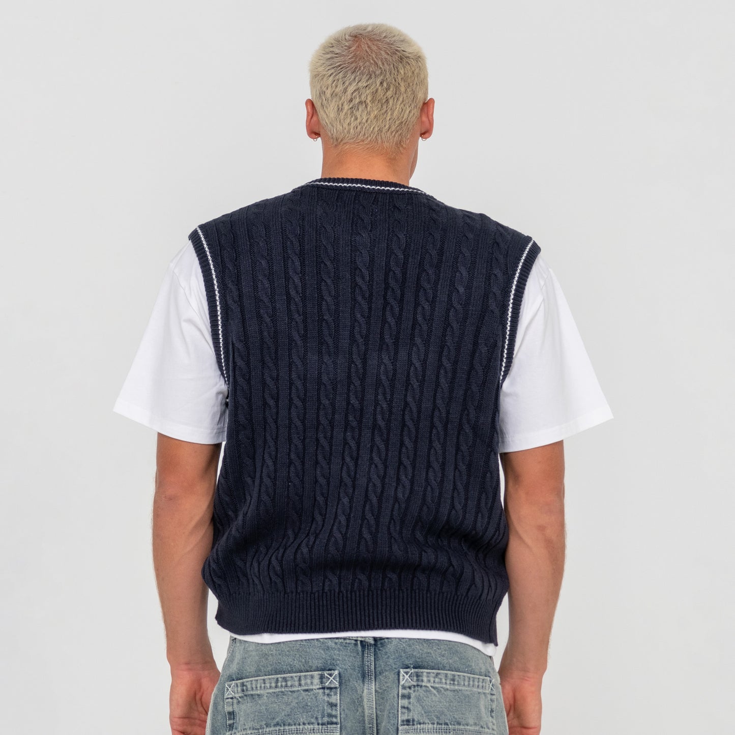 Chaleco Rusty Neff-V Ribbed Cable Knit Vest Navy Blue