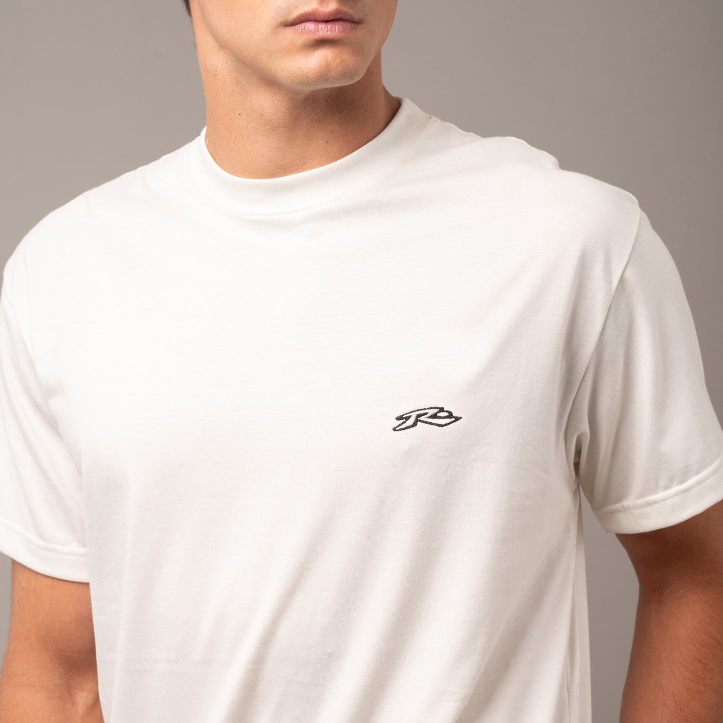 Remera Rusty Preisend Off White