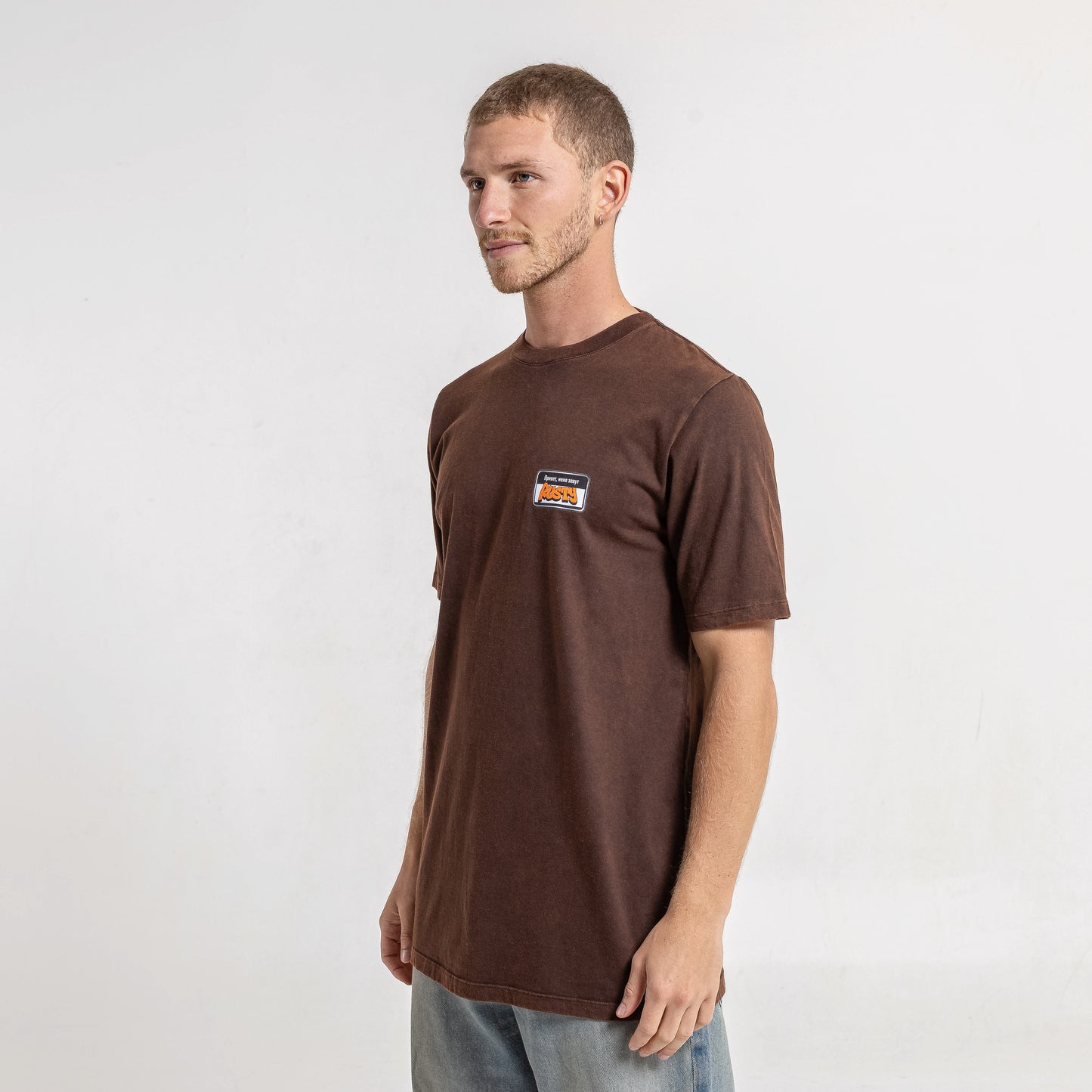 Remera Mc Rusty Patching Tee Process Brown