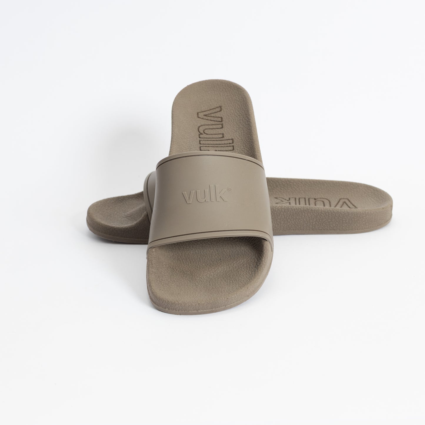 Ojotas Vulk Logo Slides Cement
