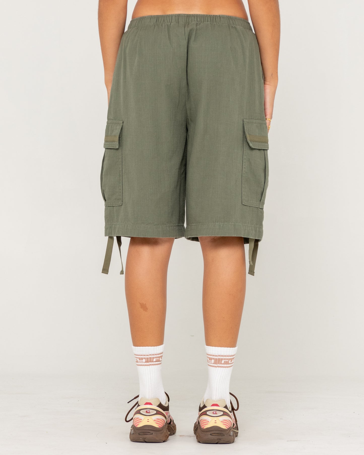 Bermuda Rusty River Low Rise Baggy Cargo Short Shadow Army