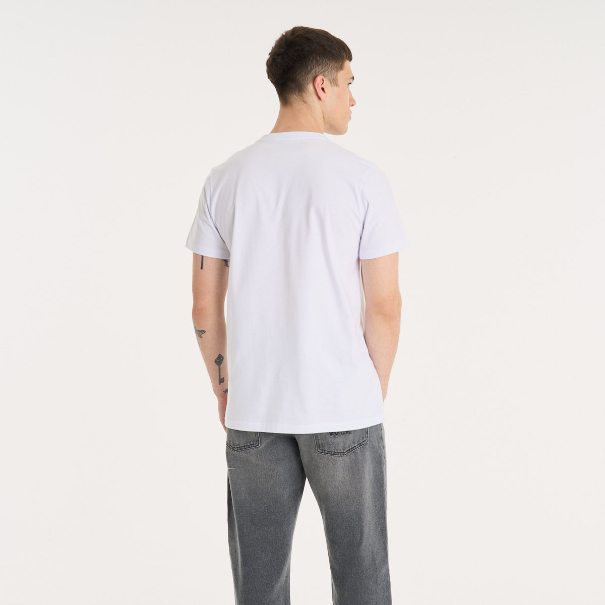 Remera Mc Vulk Studio Tee White