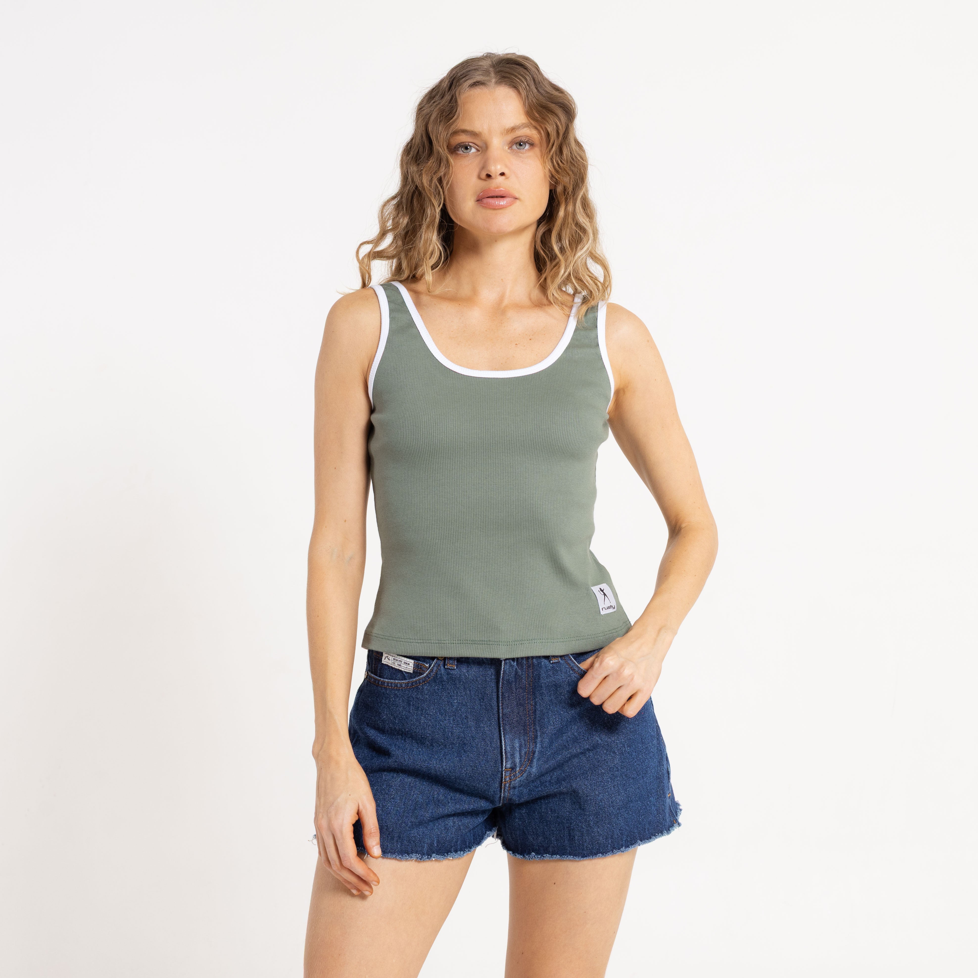 Musculosa Rusty Vital Range Skimmer Tank Ld Army Green