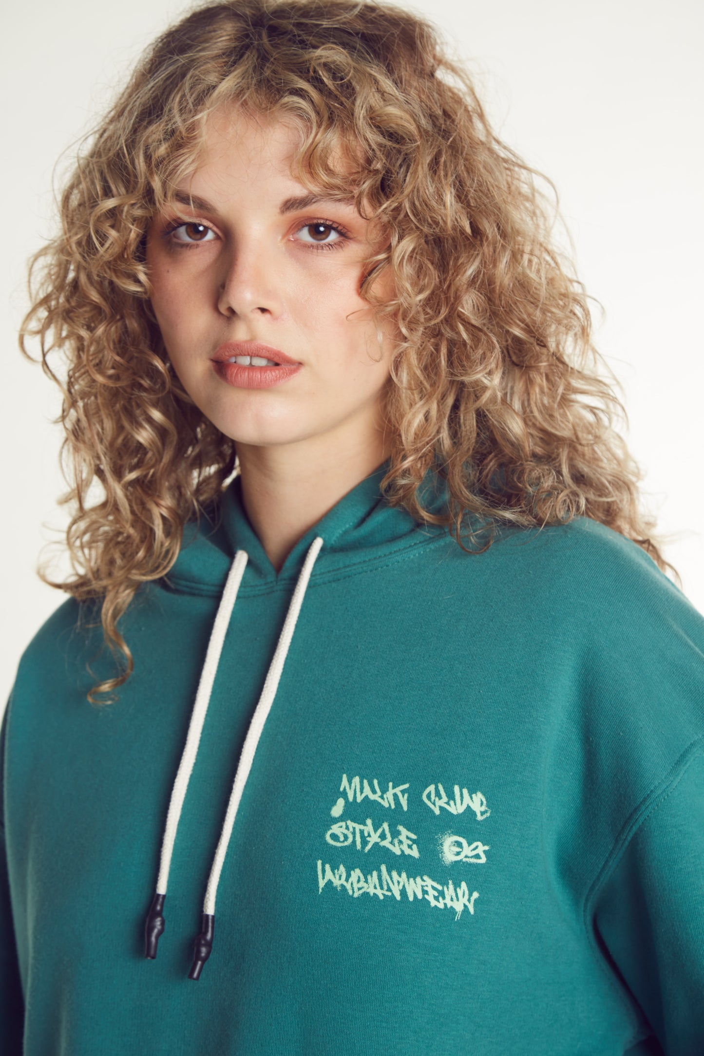 canguro_vulk_bandal_hood_green#BR#GREEN
