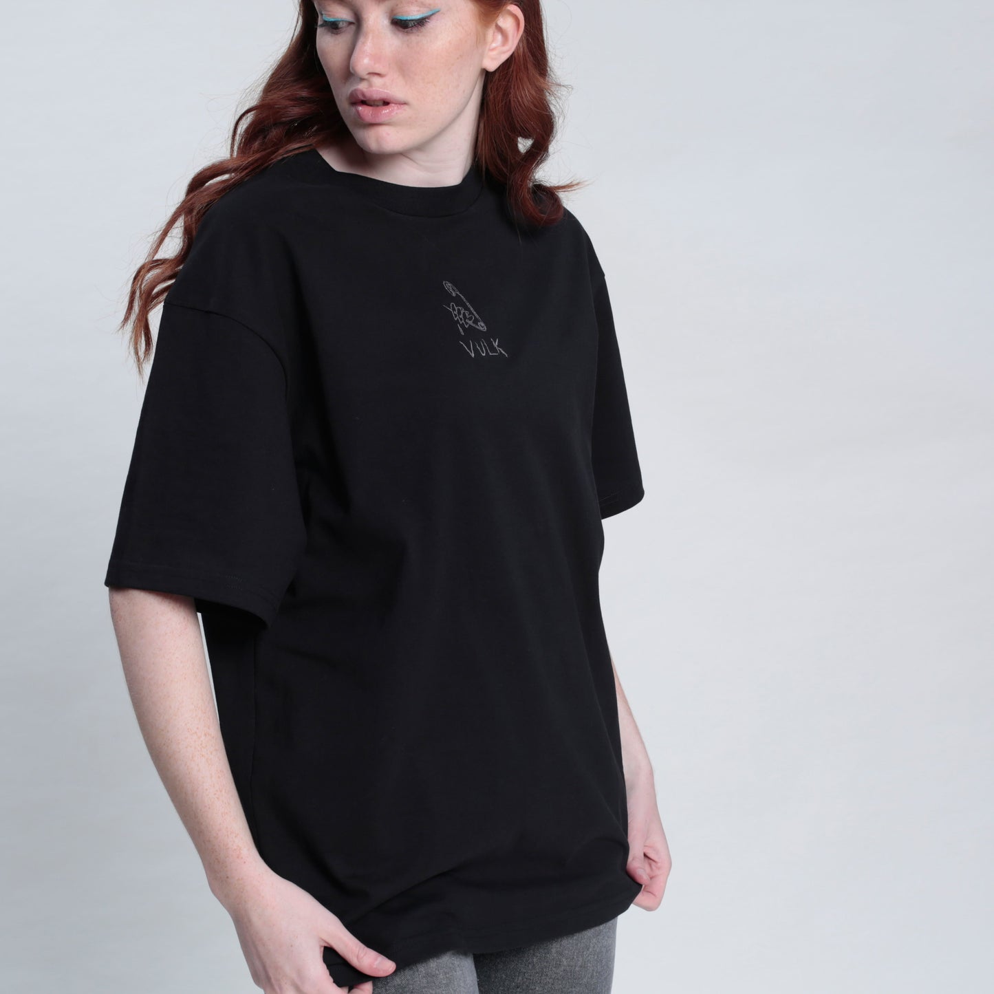 Remera Mc Vulk Needles Tee Black