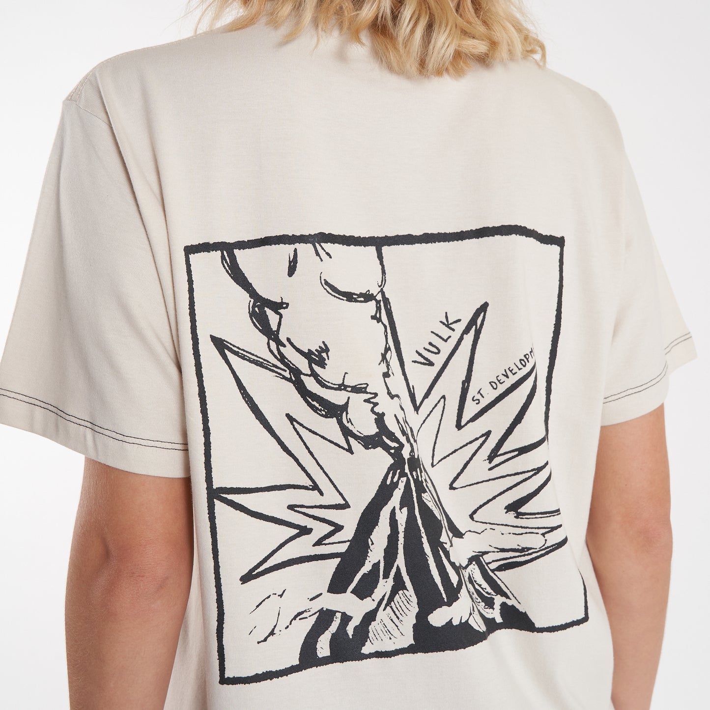 Remera Mc Vulk Volcano Tee Cream