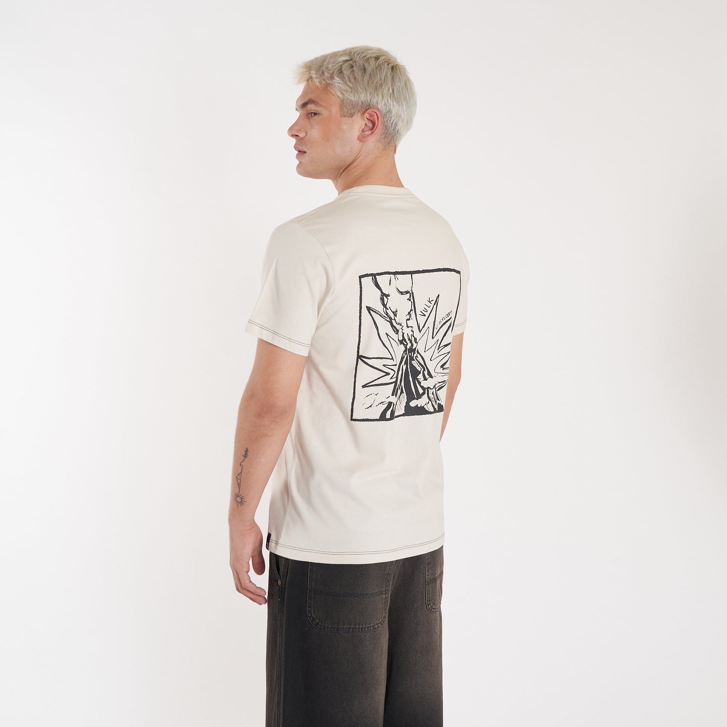 Remera Mc Vulk Volcano Tee Cream