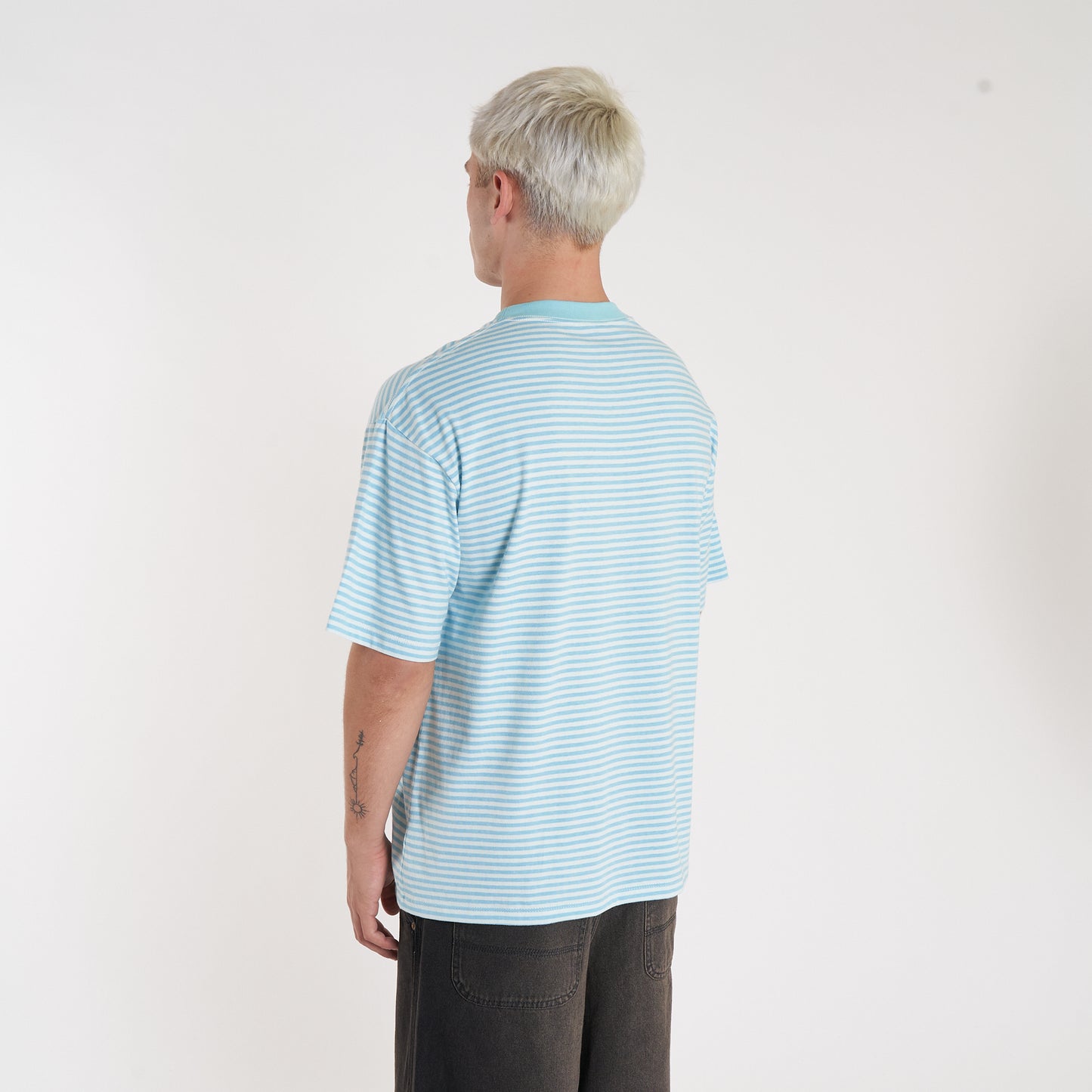 Remera Mc Vulk Dolphin Tee Lined