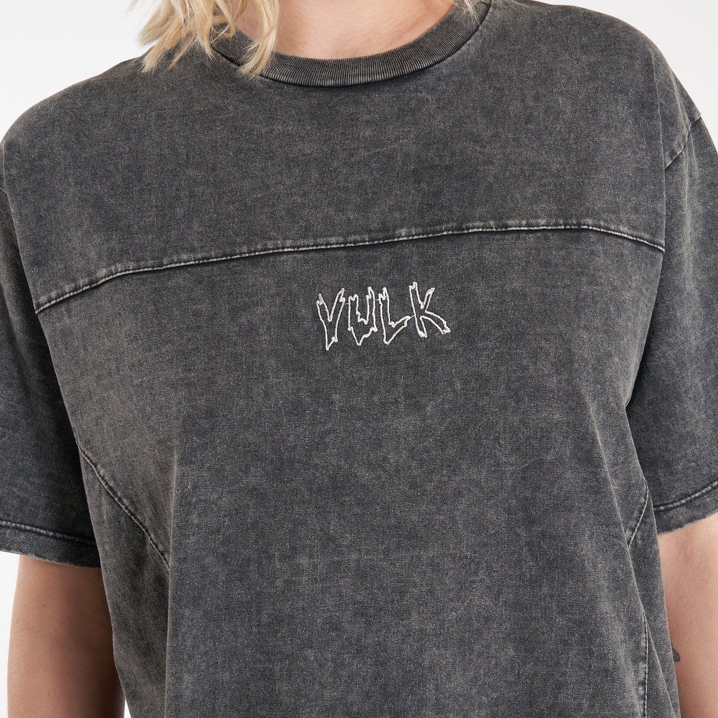 Remera Mc Vulk Never Tee Off Black