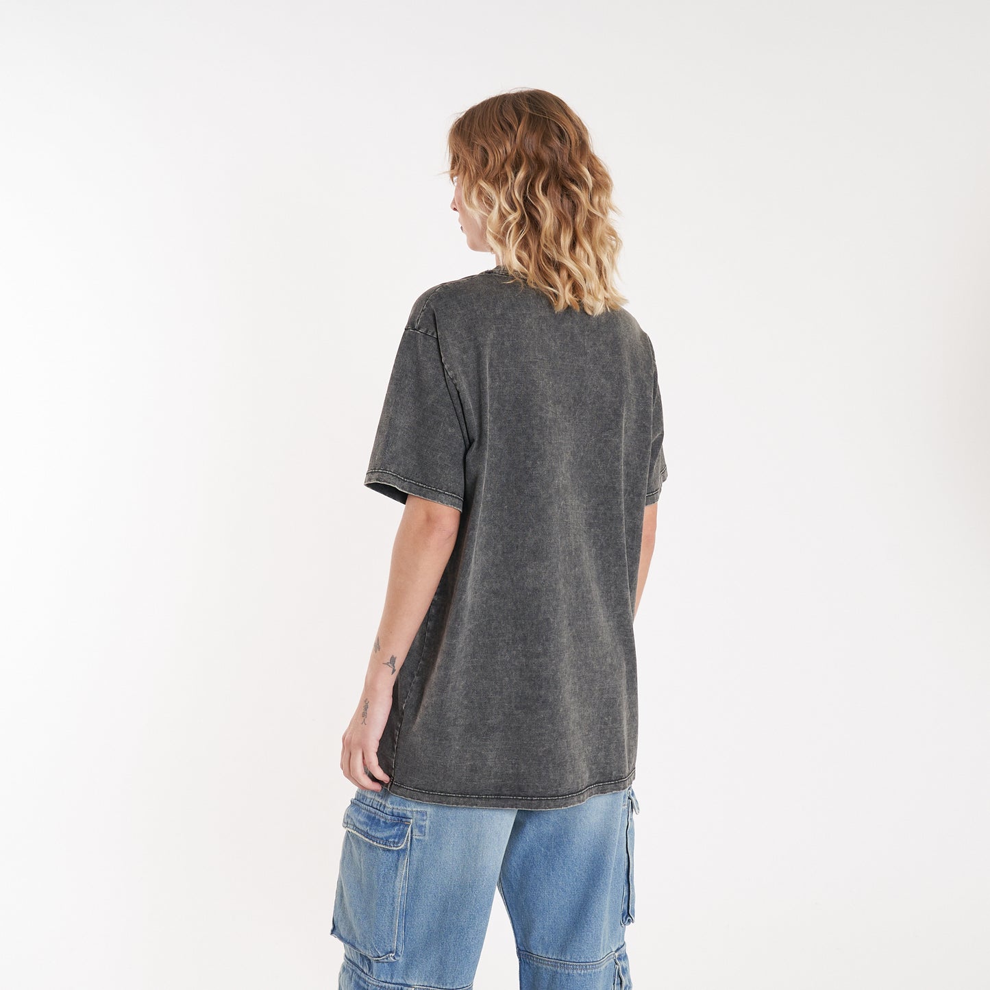 Remera Mc Vulk Never Tee Off Black