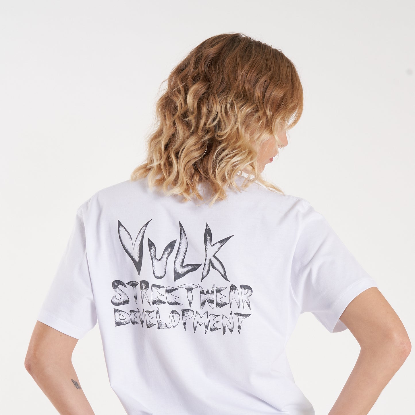 Remera Mc Vulk Blasting Tee White