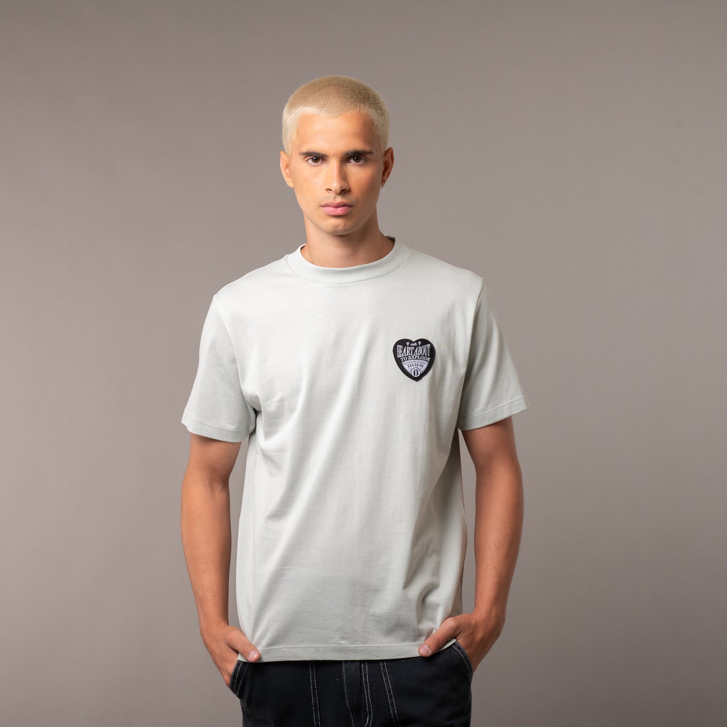 Remera Vulk Heart Grey