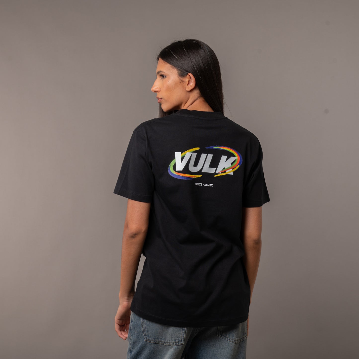 Remera Vulk Twister Black