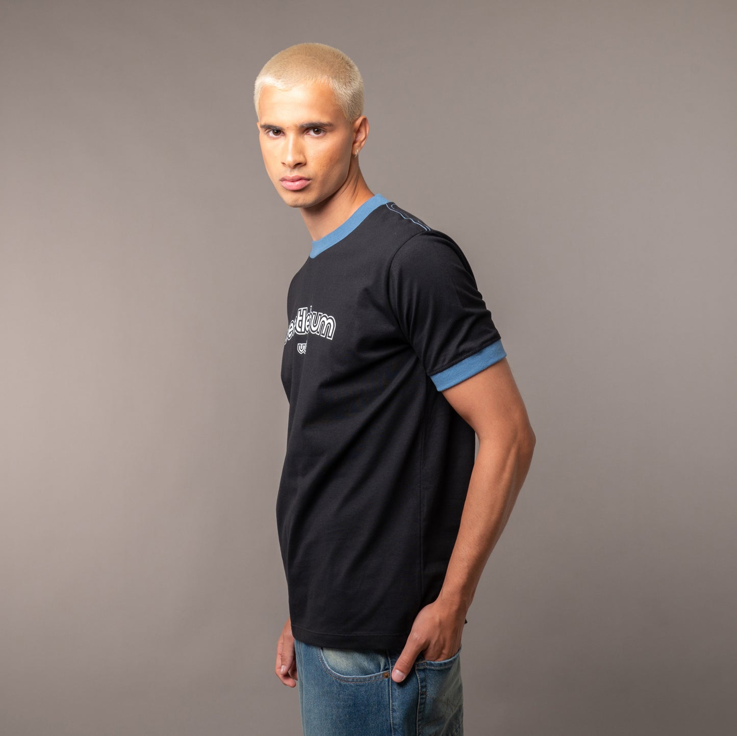 Remera Vulk Blur Black