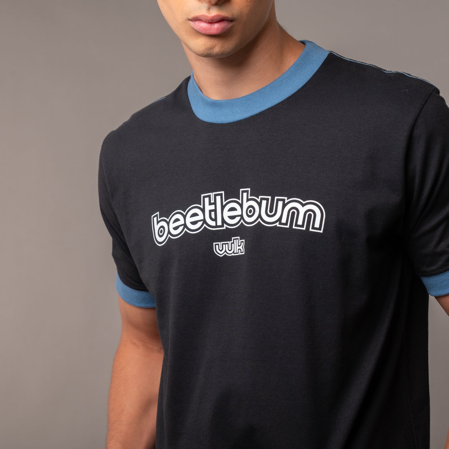 Remera Vulk Blur Black