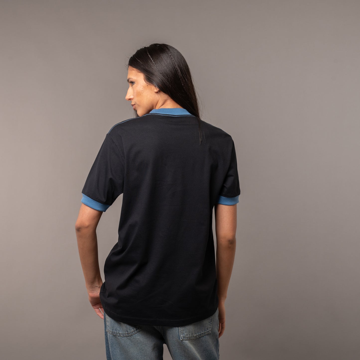 Remera Vulk Blur Black