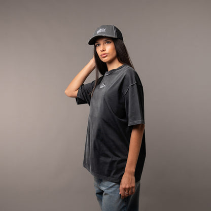 Remera Vulk Gotie Off Black