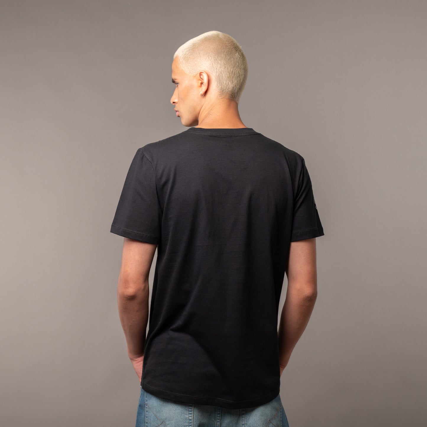 Remera Vulk Dare Black