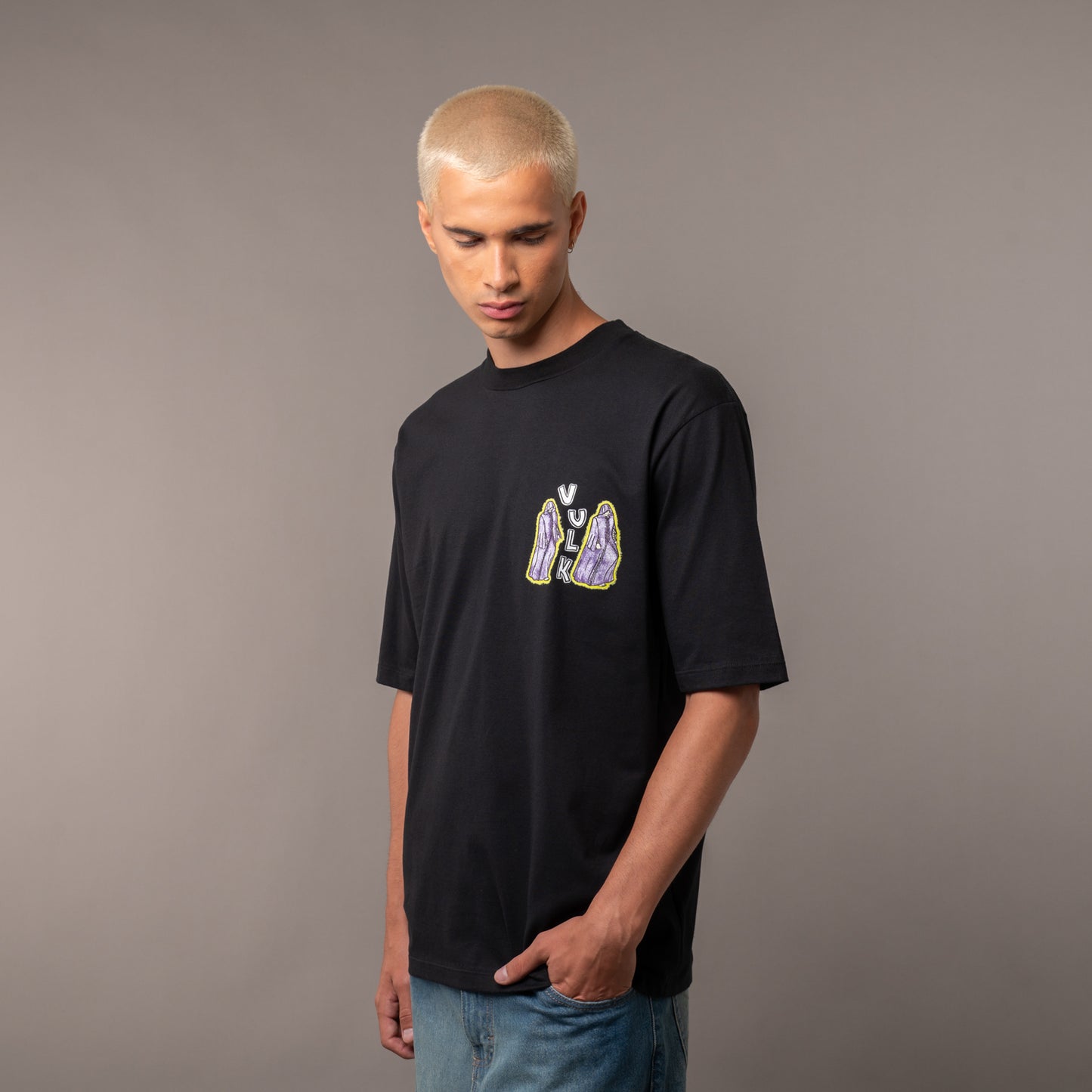 Remera Vulk Strokes Black