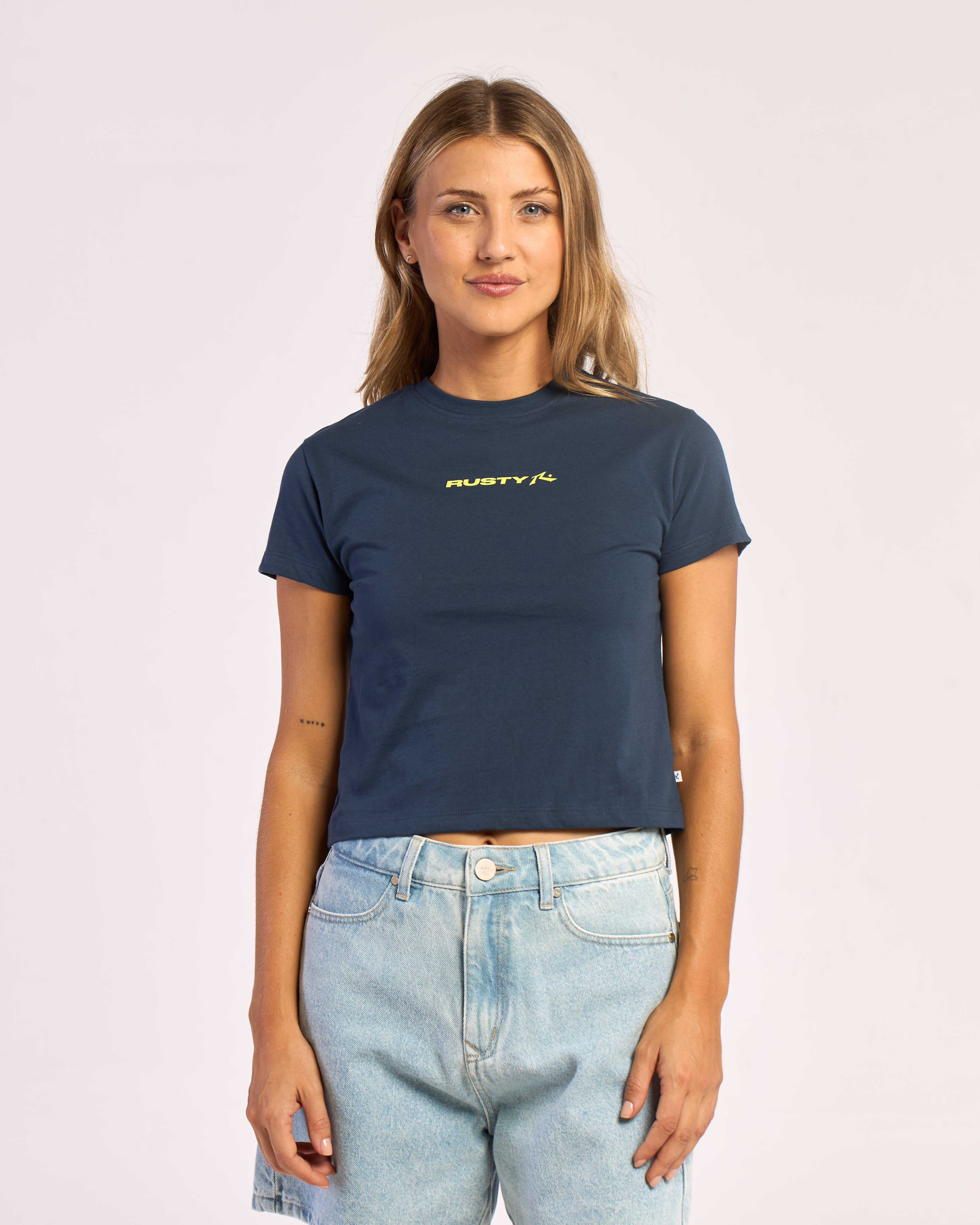 Remera Mc Rusty Essentials Relaxed Mini Tee 2.0 Ld Navy