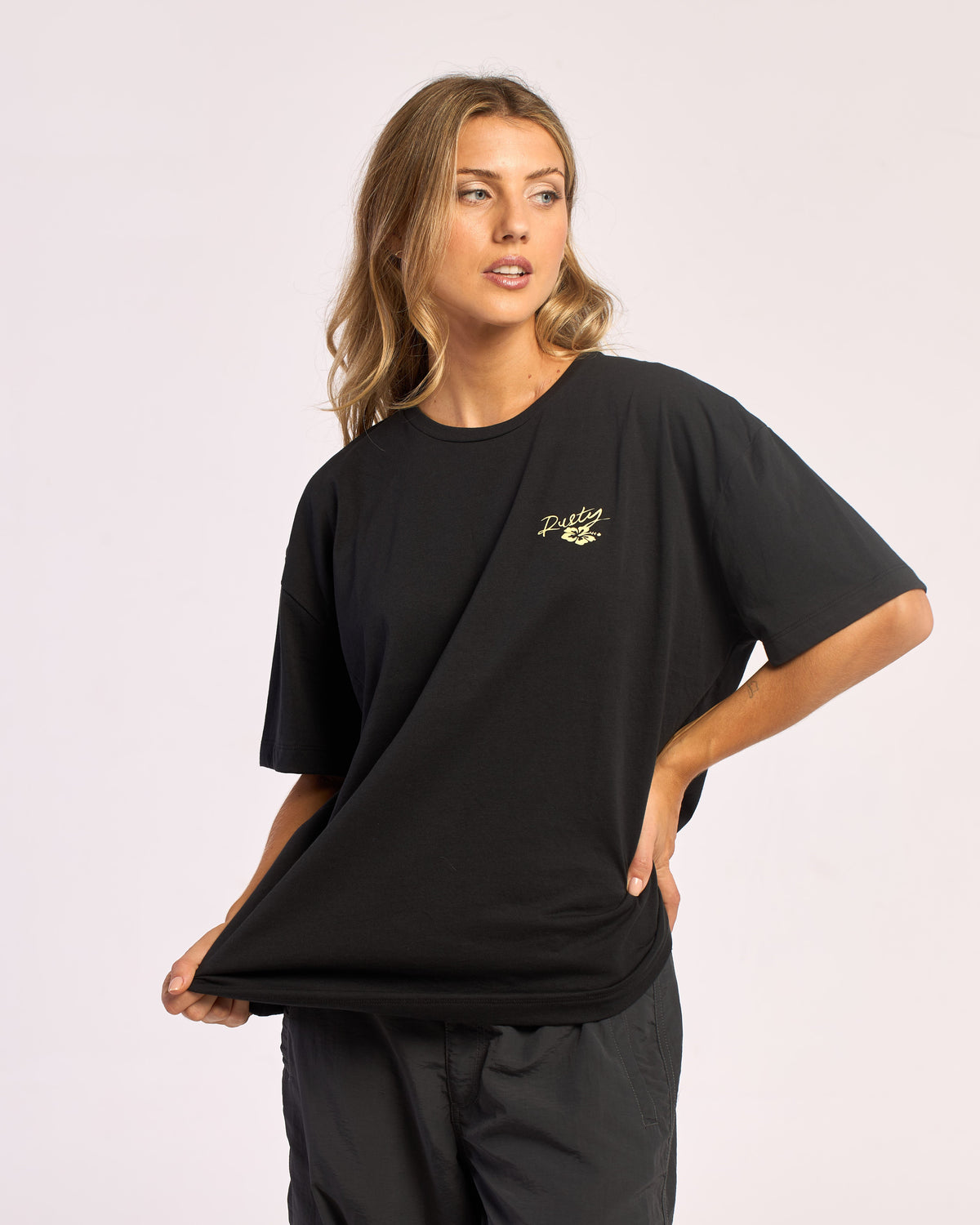 Remera Mc Rusty Jill Standard 4 Relaxed Fit Tee Ld Black