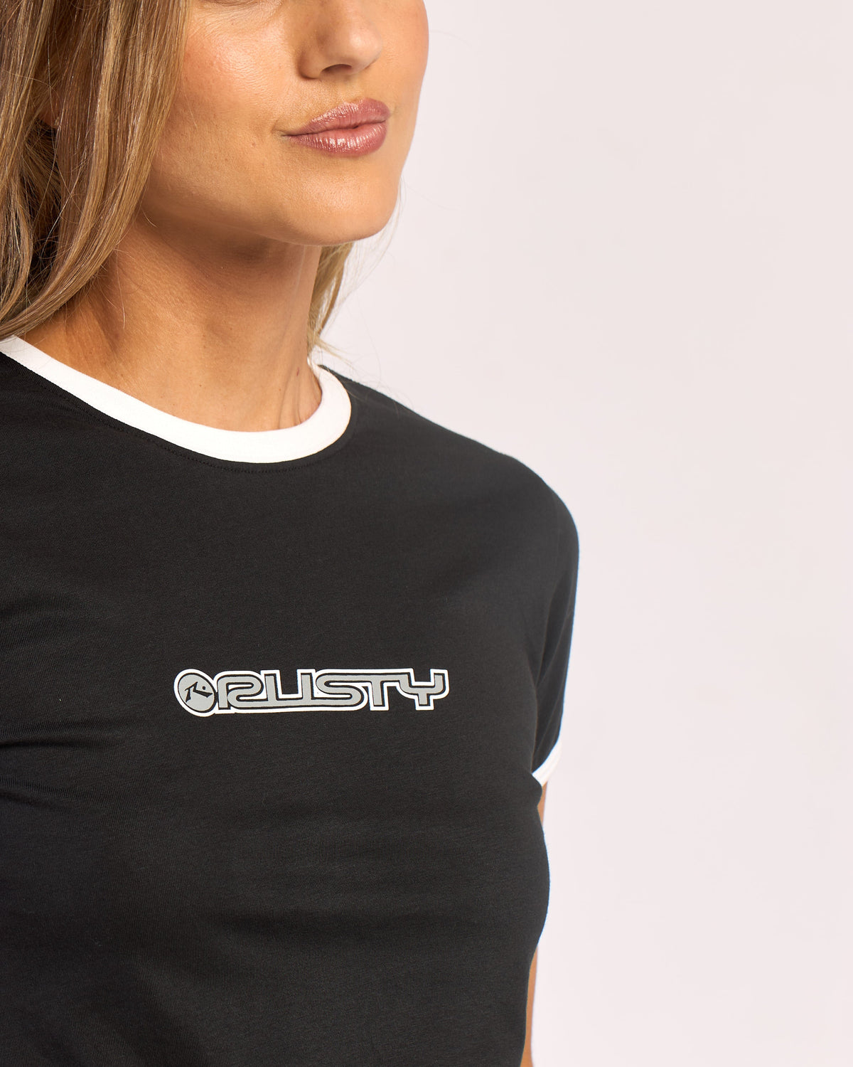 Remera Mc Rusty Classic Ringer Baby Tee Ld Black