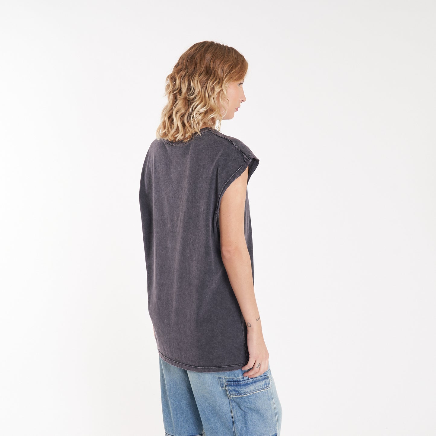 Musculosa Vulk Dorian Muscle Off Black