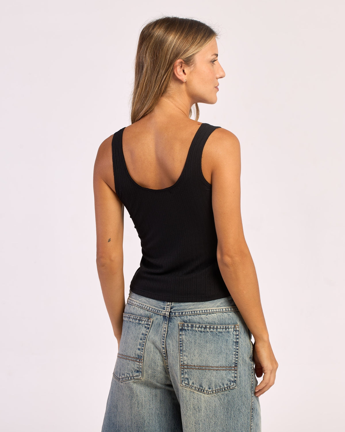Musculosa Rusty Cassian Tank Ld 2.0 Ld Black