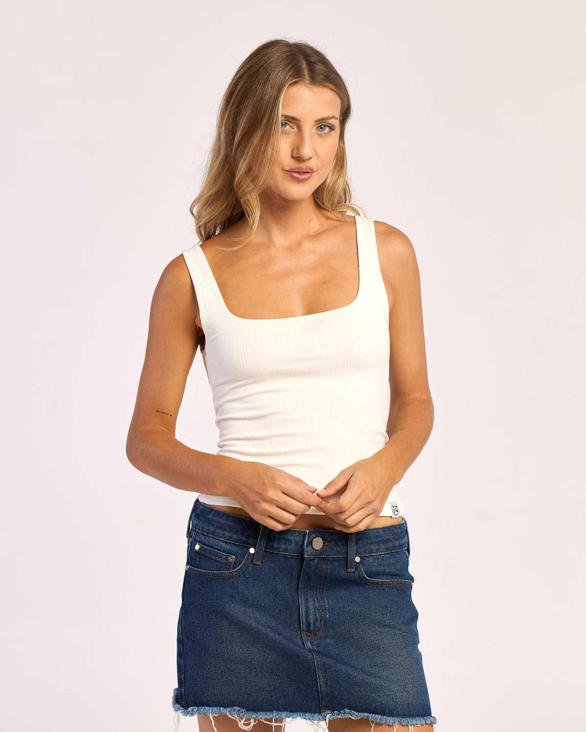Musculosa Rusty Hanna Square Neck Tank Ld White