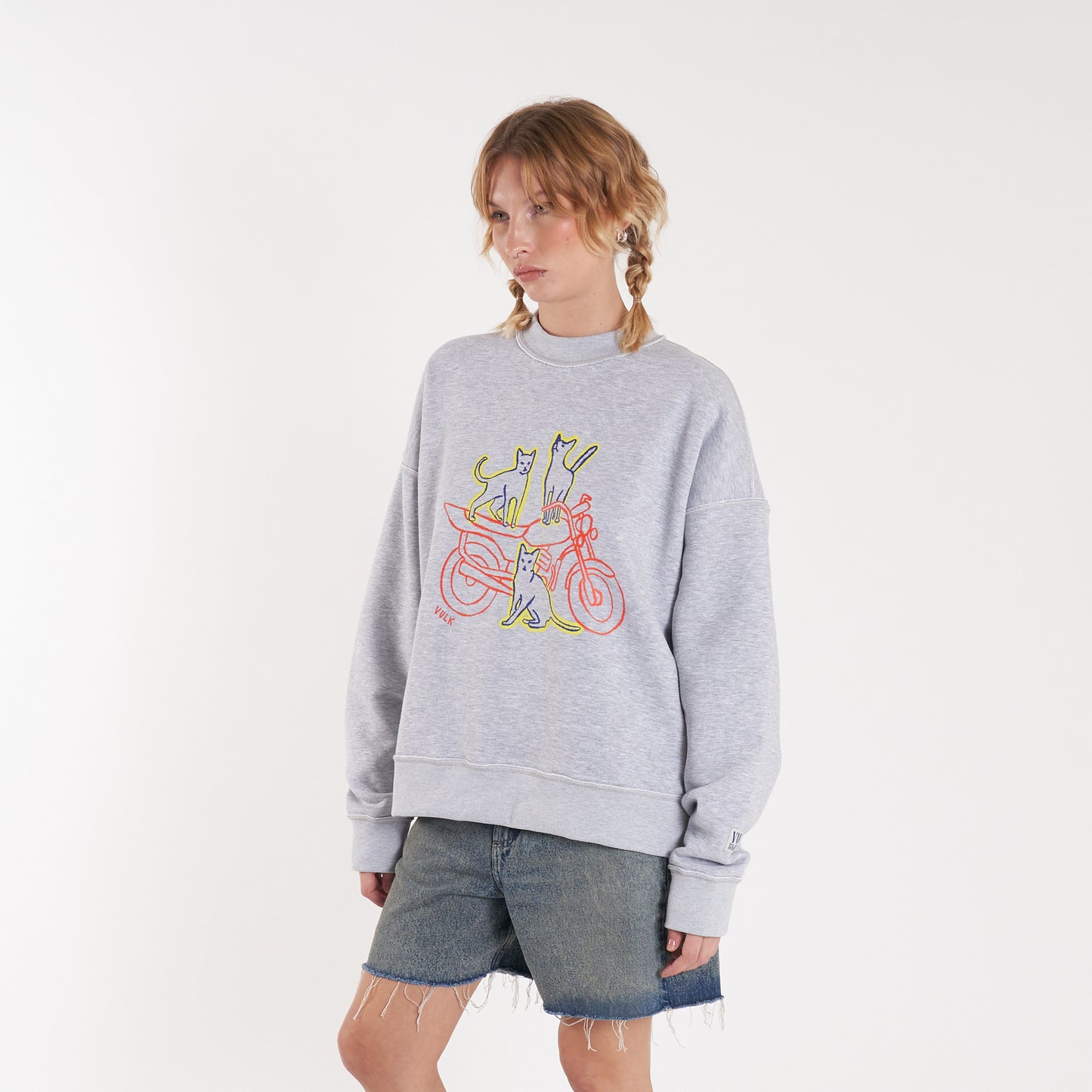 Buzo Vulk Alley Crew Grey