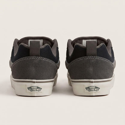 Zapatillas Vans U Knu Skool Black/Dark Gray