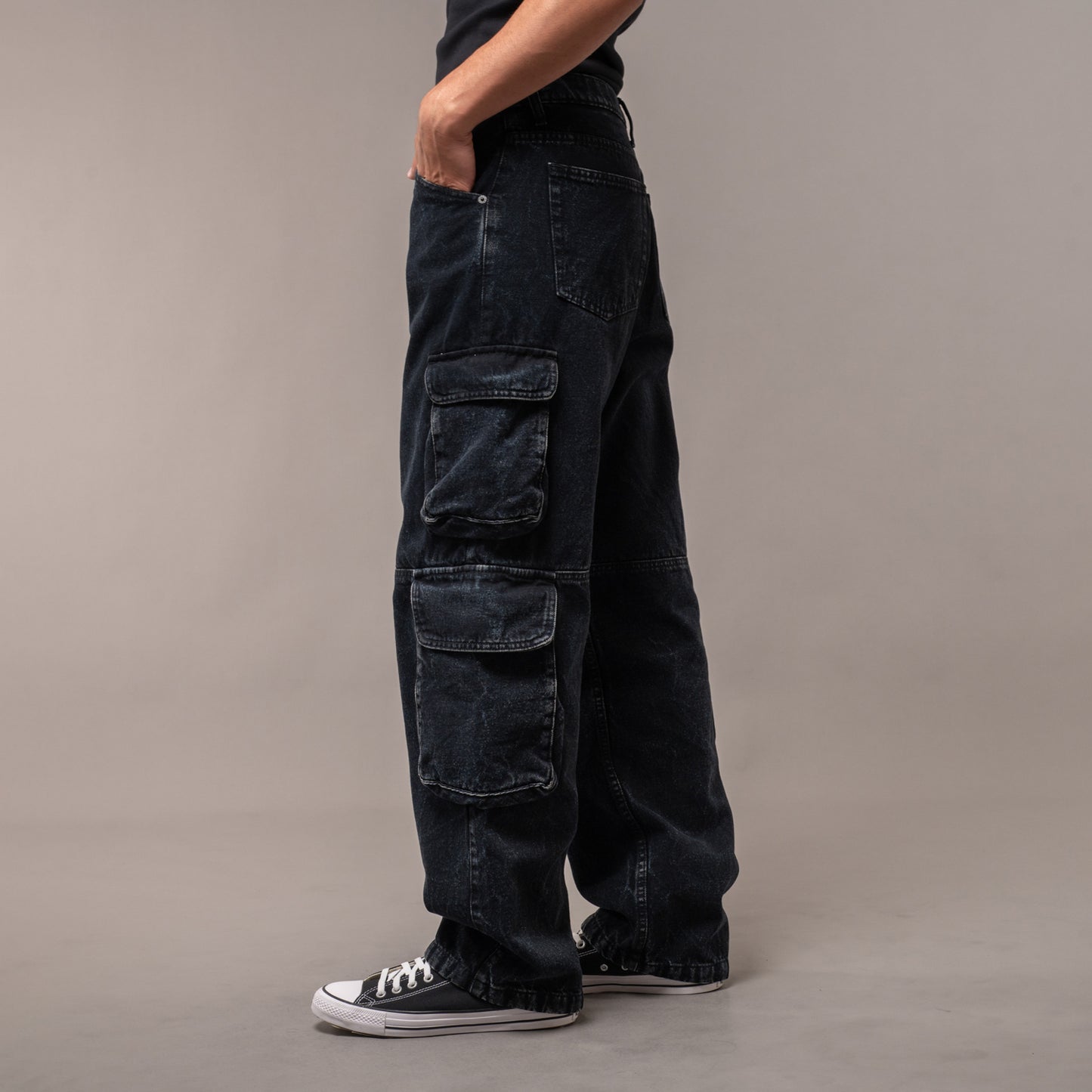 Jean Vulk Cargo Magnus Jean Black