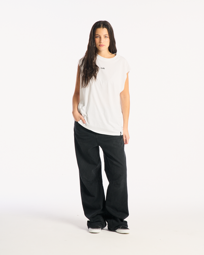 Muscle Vulk Logo Muscle White