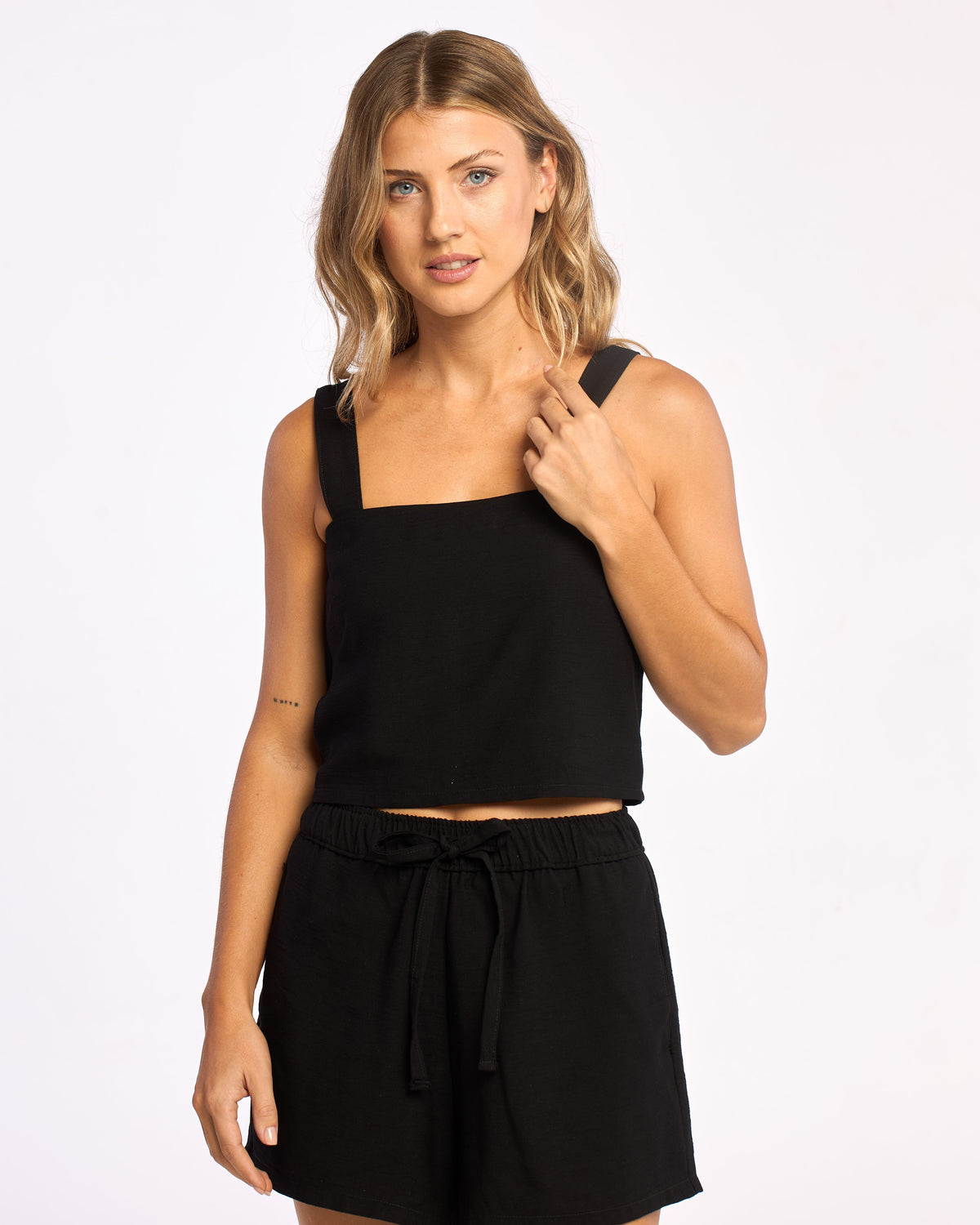 Fashion Top Rusty Byron Sleeveless Crop Top Ld Black