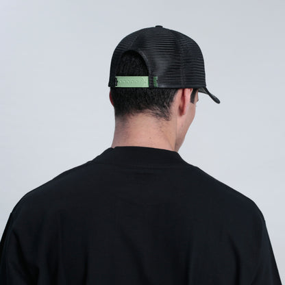 Gorra Vulk Bold Trucker Black